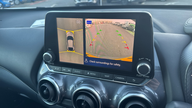 Nissan Juke 1.0 DiG-T 114 Tekna 5dr Petrol Hatchback